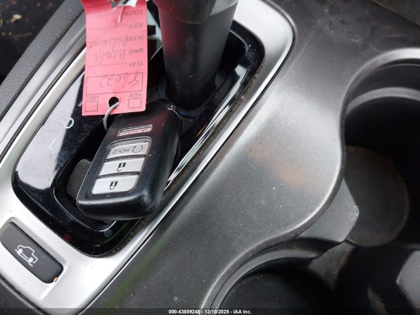 2017 Honda Ridgeline Rtl-T VIN: 5FPYK3F6XHB032355 Lot: 43889248