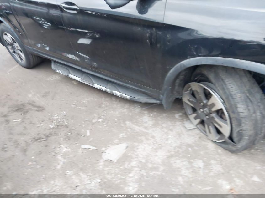 2017 Honda Ridgeline Rtl-T VIN: 5FPYK3F6XHB032355 Lot: 43889248