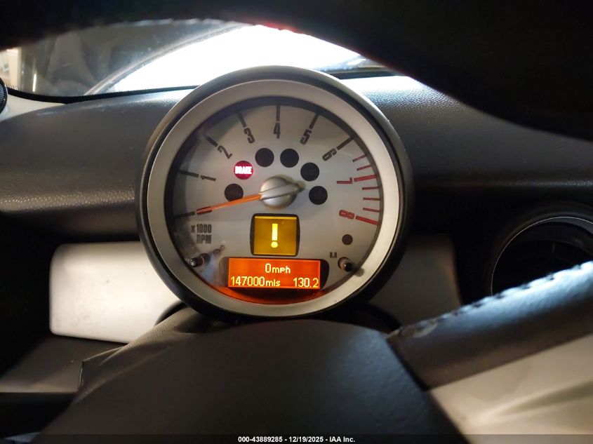 2010 Mini Cooper VIN: WMWMF3C52ATZ27863 Lot: 43889285