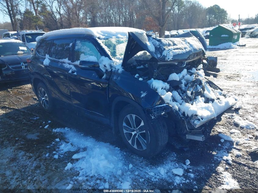 TOYOTA HIGHLANDER XLE