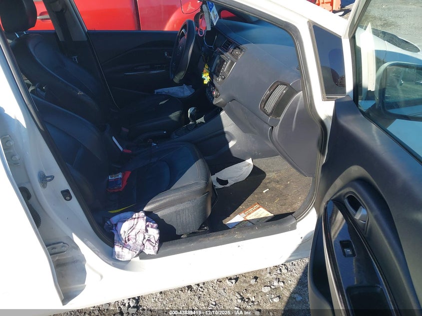 KNADN4A33D6208926 2013 KIA RIO photo no. 5