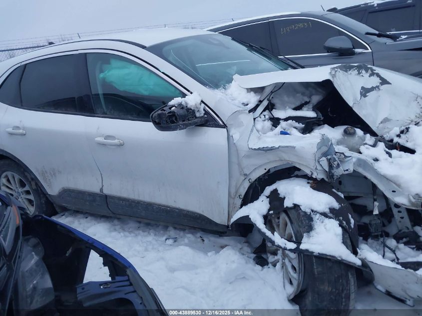 2022 Ford Escape Se VIN: 1FMCU9G65NUA07134 Lot: 43889530