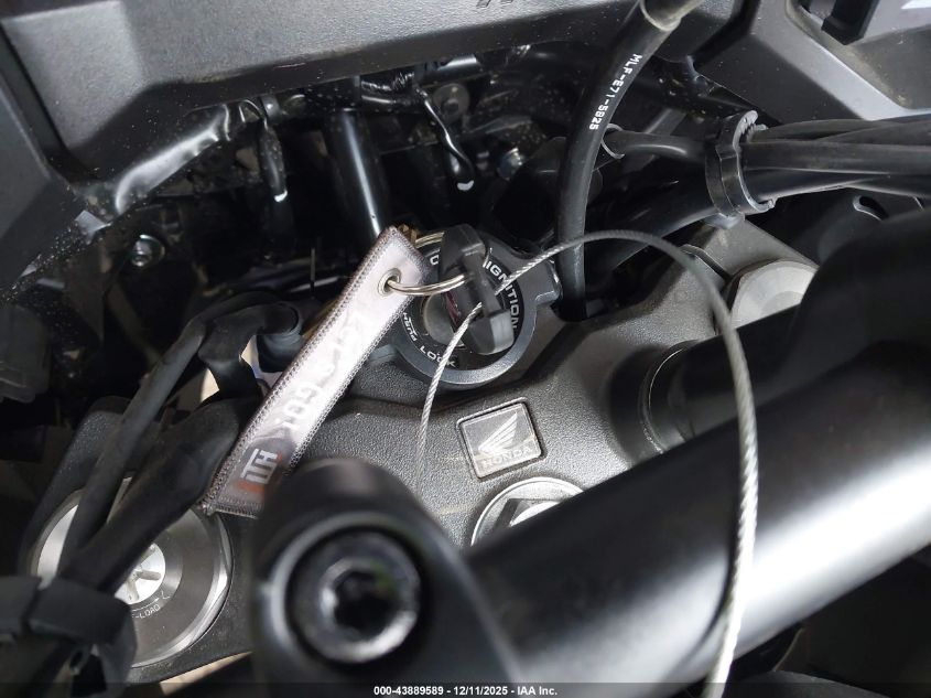 2025 Honda Nt1100 D VIN: JH2SC9046SK001000 Lot: 43889589