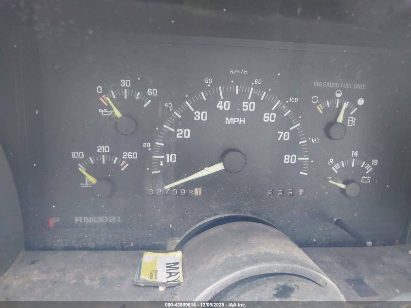 1993 Chevrolet Gmt-400 C1500 VIN: 2GCEC19Z8P1224541 Lot: 43889614