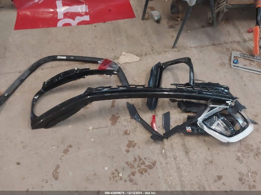 2025 Ford Bronco Sport Outer Banks VIN: 3FMCR9CN8SRE45082 Lot: 43889678