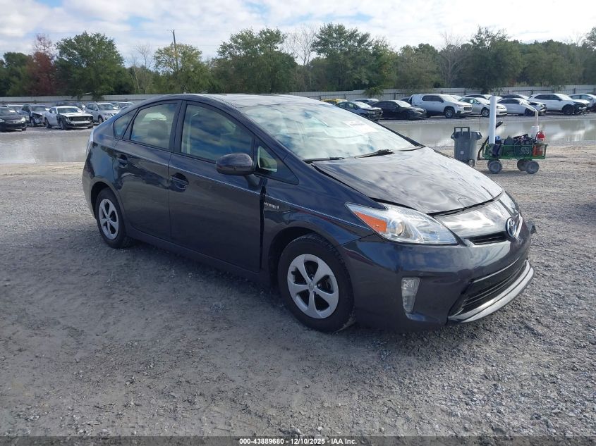 2014 Toyota Prius Two