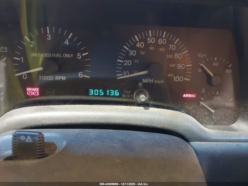 1999 Jeep Cherokee Classic/Sport VIN: 1J4FF68S9XL630538 Lot: 43889696