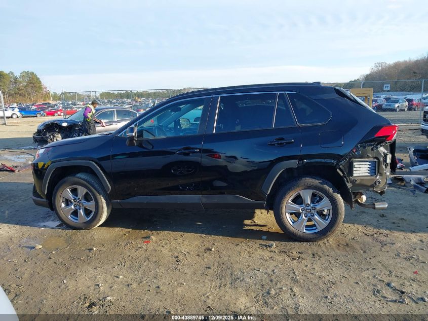 2023 Toyota Rav4 Xle VIN: 2T3W1RFV0PW249869 Lot: 43889745