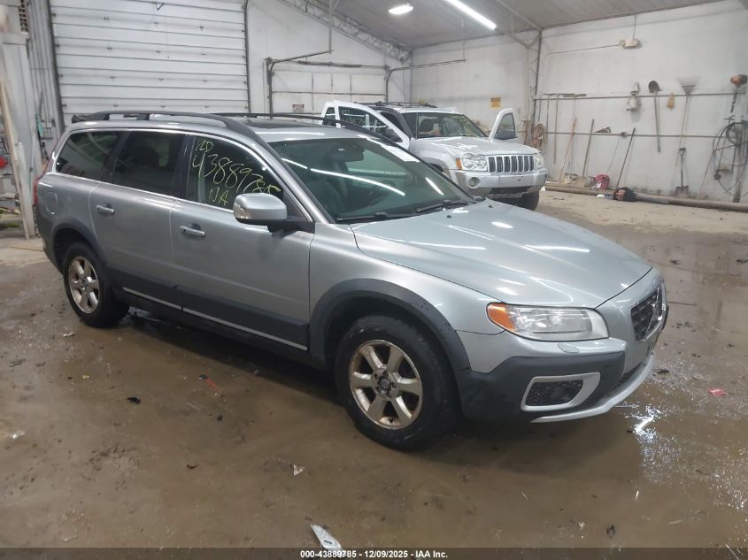 VOLVO XC70 3.2