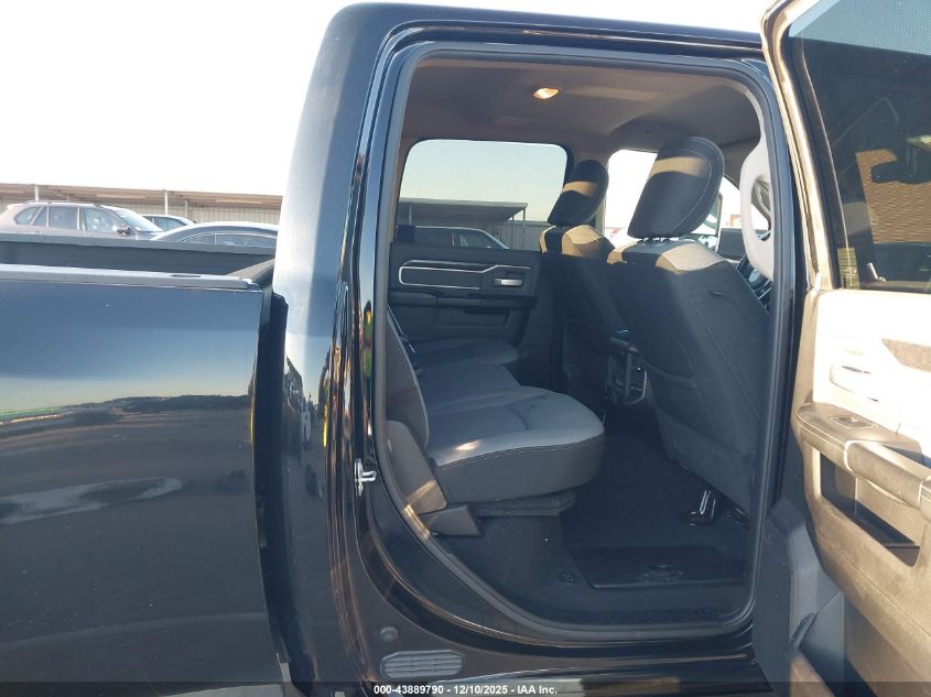 2020 Ram 3500 Big Horn 4X4 8' Box VIN: 3C63RRHL5LG261945 Lot: 43889790