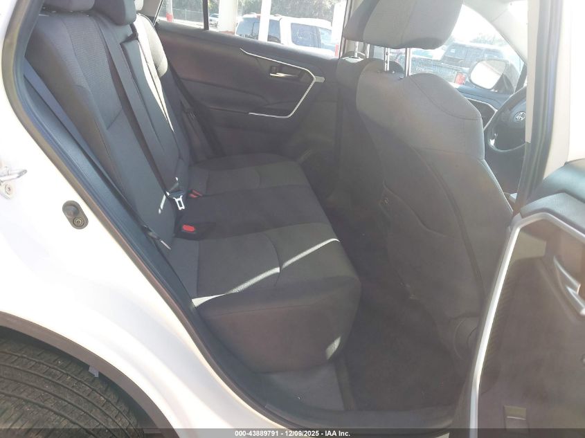 2024 Toyota Rav4 Xle VIN: 2T3W1RFV7RC291184 Lot: 43889791