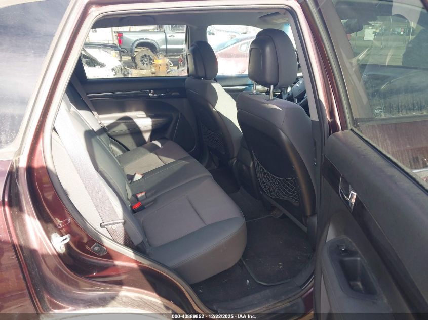2012 Kia Sorento Lx VIN: 5XYKTCA68CG262531 Lot: 43889852