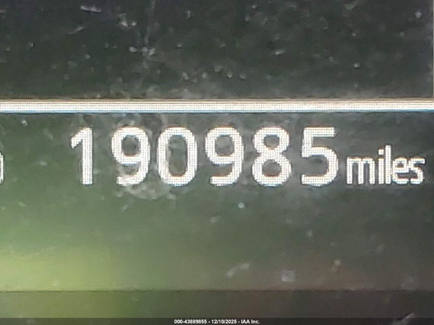 2018 Toyota Camry Le VIN: 4T1B11HKXJU070046 Lot: 43889855