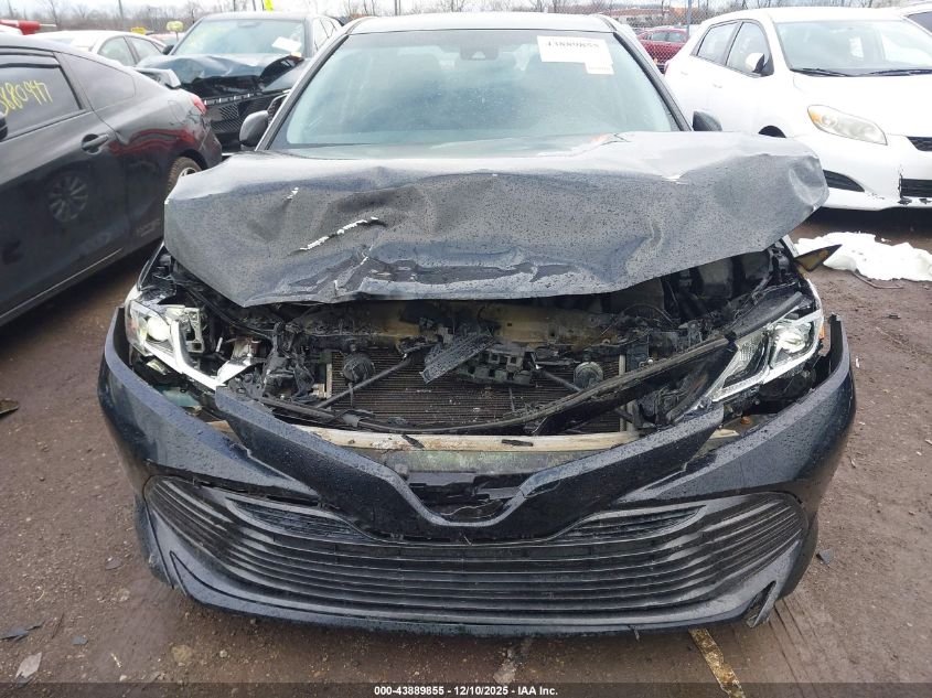 2018 Toyota Camry Le VIN: 4T1B11HKXJU070046 Lot: 43889855