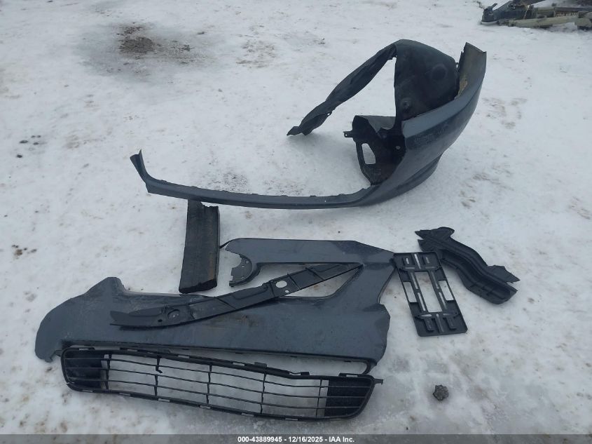 2010 Toyota Corolla Le VIN: 2T1BU4EE1AC529442 Lot: 43889945