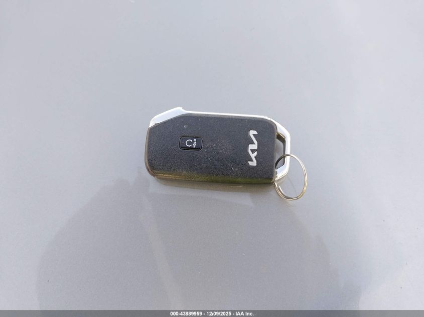 2022 Kia Soul Ex VIN: KNDJ33AU8N7817939 Lot: 43889959