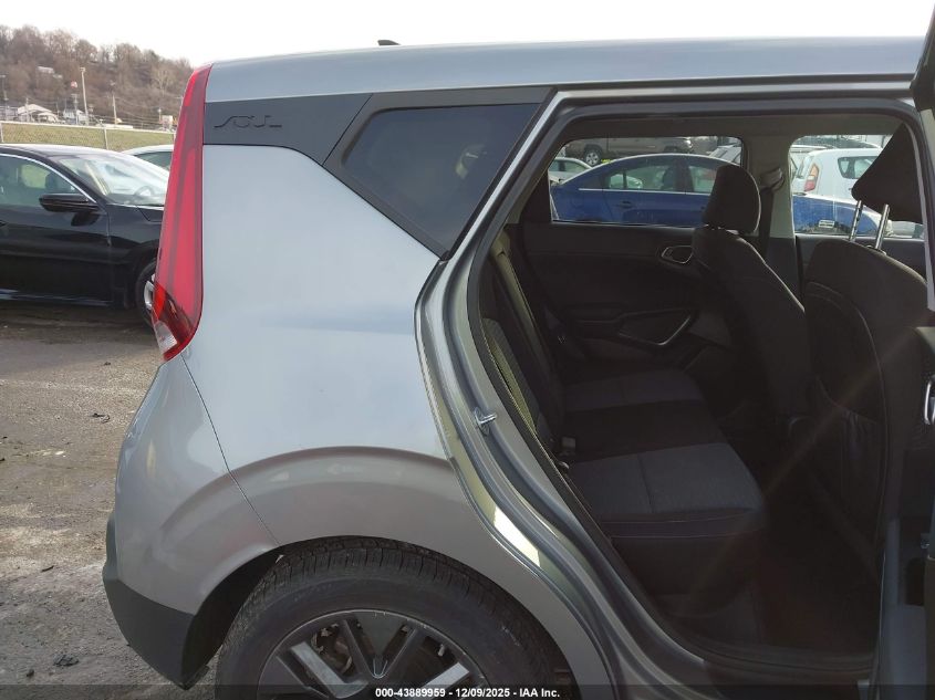 2022 Kia Soul Ex VIN: KNDJ33AU8N7817939 Lot: 43889959