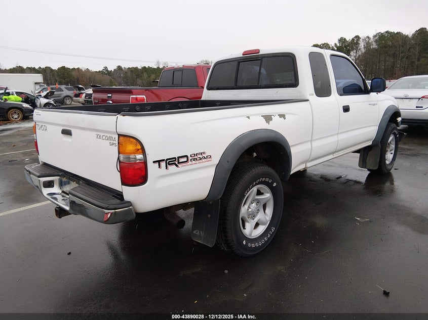 5TEWM72N22Z058307 2002 TOYOTA TACOMA photo no. 4