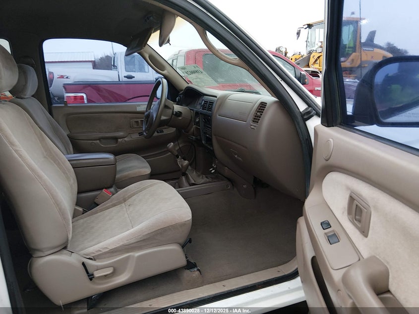 5TEWM72N22Z058307 2002 TOYOTA TACOMA photo no. 5
