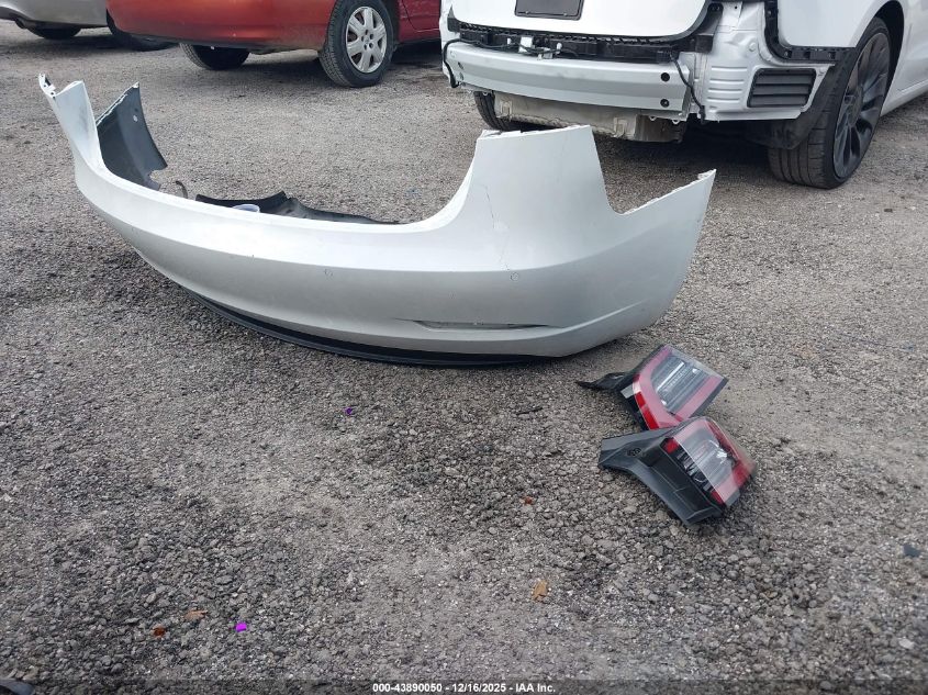 2022 Tesla Model 3 Performance Dual Motor All-Wheel Drive VIN: 5YJ3E1EC8NF357250 Lot: 43890050