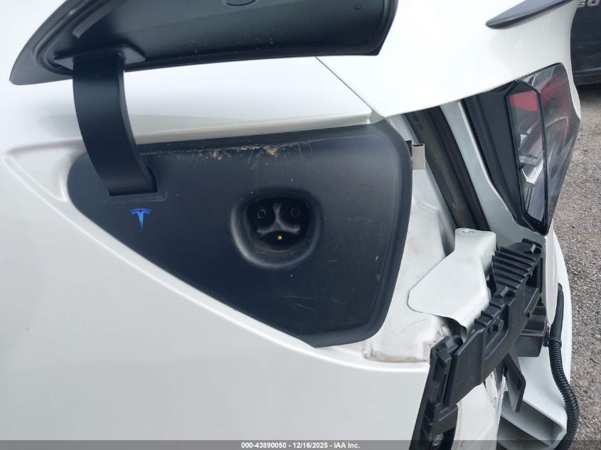 2022 Tesla Model 3 Performance Dual Motor All-Wheel Drive VIN: 5YJ3E1EC8NF357250 Lot: 43890050