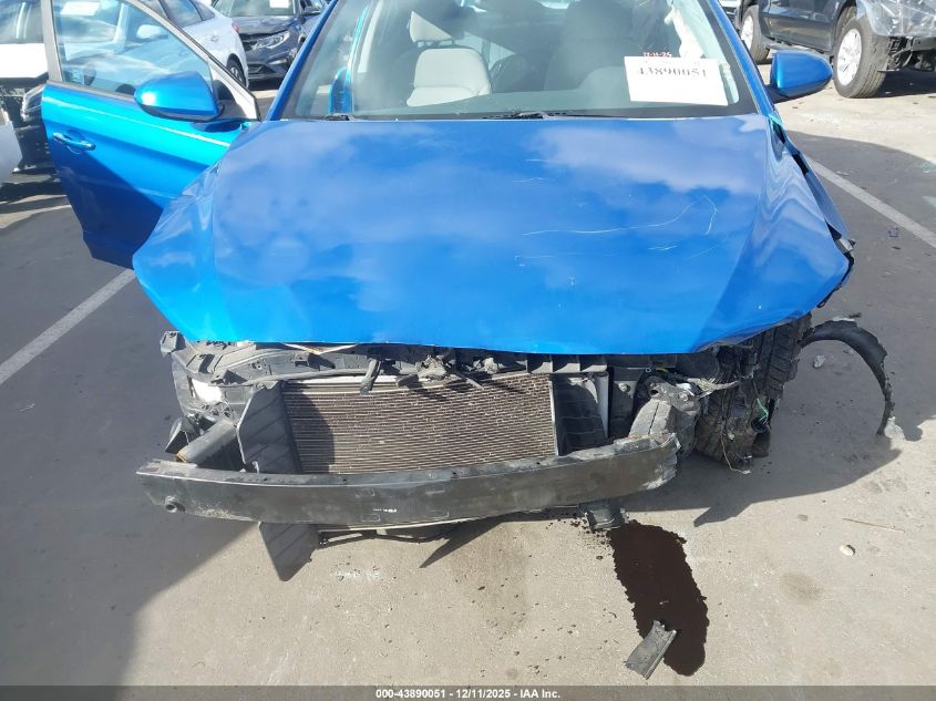 2017 Hyundai Elantra Se VIN: KMHD74LF1HU316740 Lot: 43890051