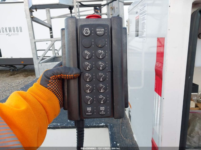 2023 Ford F-550 Chassis Xl VIN: 1FDUF5GT0PDA14279 Lot: 43890063