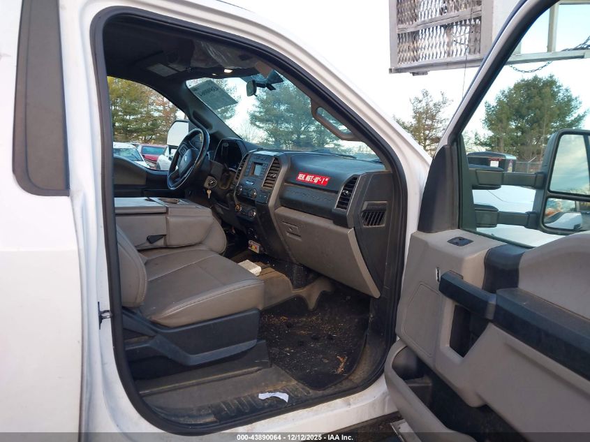 2019 Ford F-550 Chassis Xl VIN: 1FDUF5HT1KEF70876 Lot: 43890064