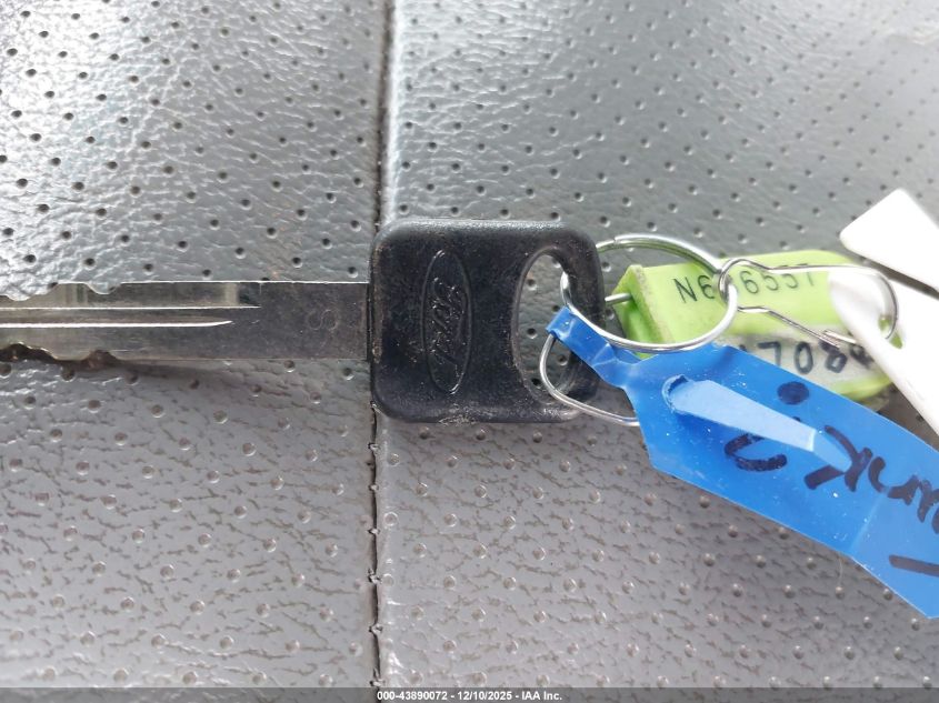 2011 Ford E-350 Super Duty Commercial VIN: 1FTSE3EL9BDB30921 Lot: 43890072