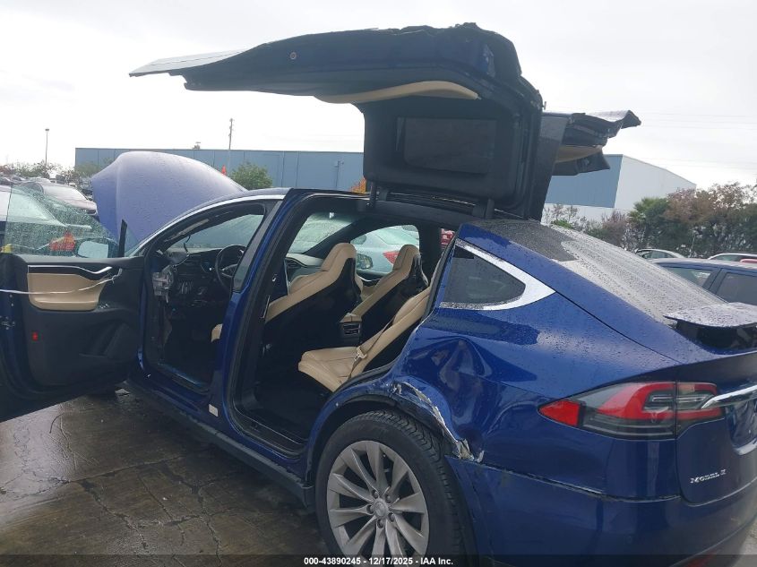 2016 Tesla Model X 60D/70D/75D/90D/P100D VIN: 5YJXCBE26GF004996 Lot: 43890245