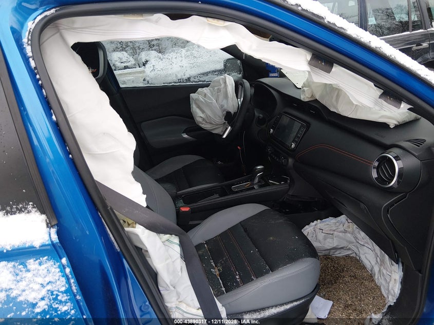 2021 Nissan Kicks Sr Xtronic Cvt