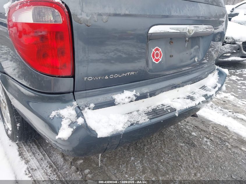 2002 Chrysler Town & Country Limited VIN: 2C8GT64LX2R597131 Lot: 43890346