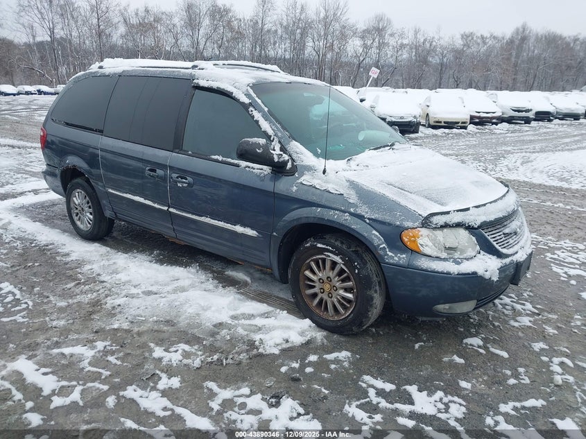 2C8GT64LX2R597131 2002 Chrysler Town & Country Limited auction photo 1