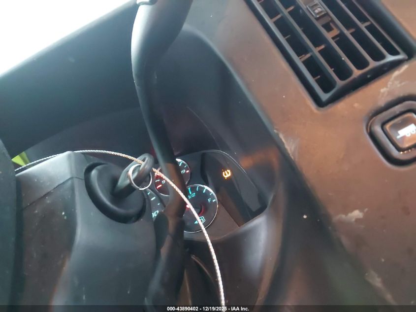 2024 Chevrolet Express Cargo Rwd 2500 Regular Wheelbase Wt VIN: 1GCWGAFP1R1236115 Lot: 43890402