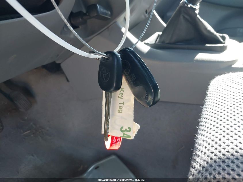 2005 Toyota Tacoma Base V6 VIN: 5TEUU42N05Z061099 Lot: 43890478