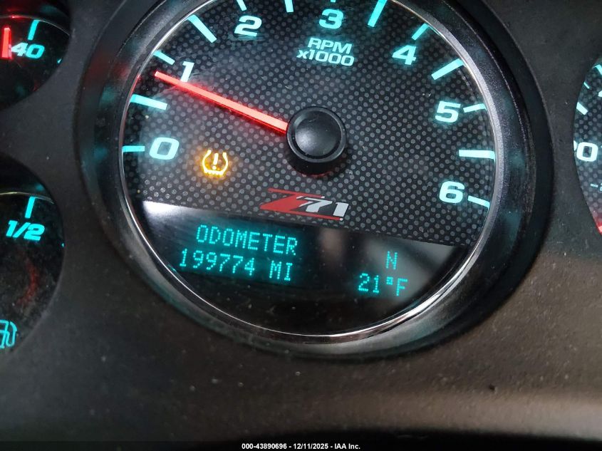 2011 Chevrolet Tahoe Lt VIN: 1GNSKBE01BR395013 Lot: 43890696