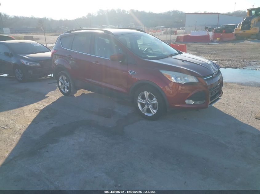 FORD ESCAPE SE