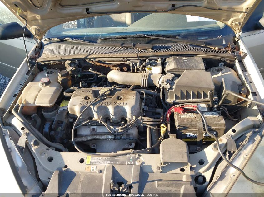 2000 Ford Focus Se VIN: 1FAFP34P3YW320989 Lot: 43890896