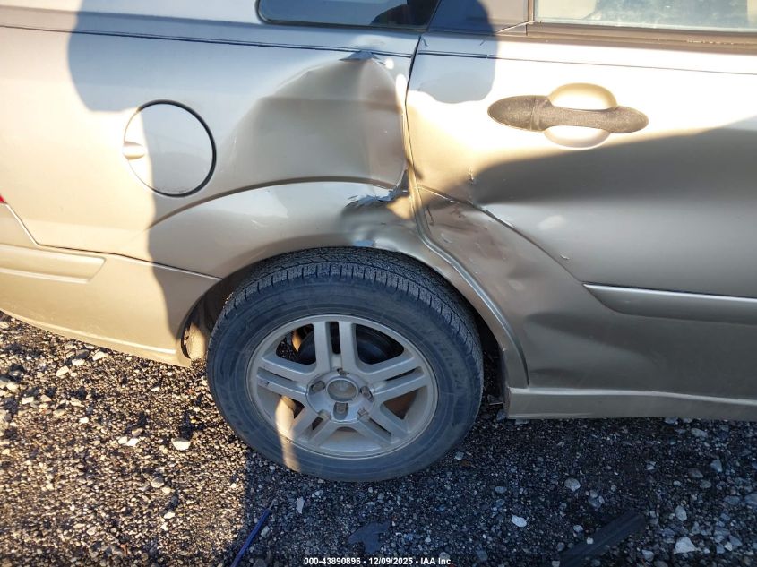 2000 Ford Focus Se VIN: 1FAFP34P3YW320989 Lot: 43890896