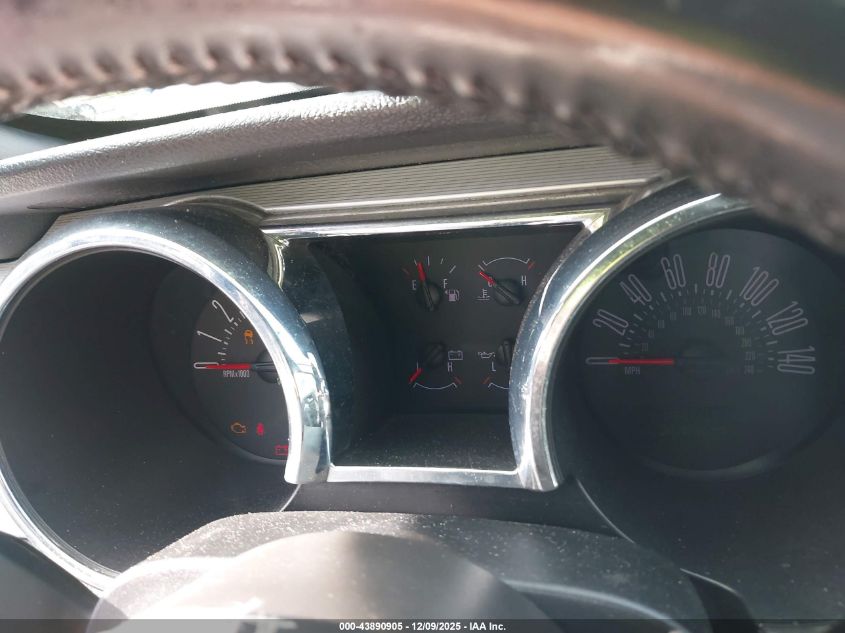 2008 Ford Mustang Gt Deluxe/Gt Premium VIN: 1ZVHT85H285159394 Lot: 43890905