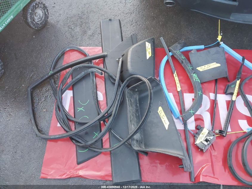 2019 Ram Promaster 2500 High Roof 159 Wb VIN: 3C6TRVDG1KE500418 Lot: 43890940