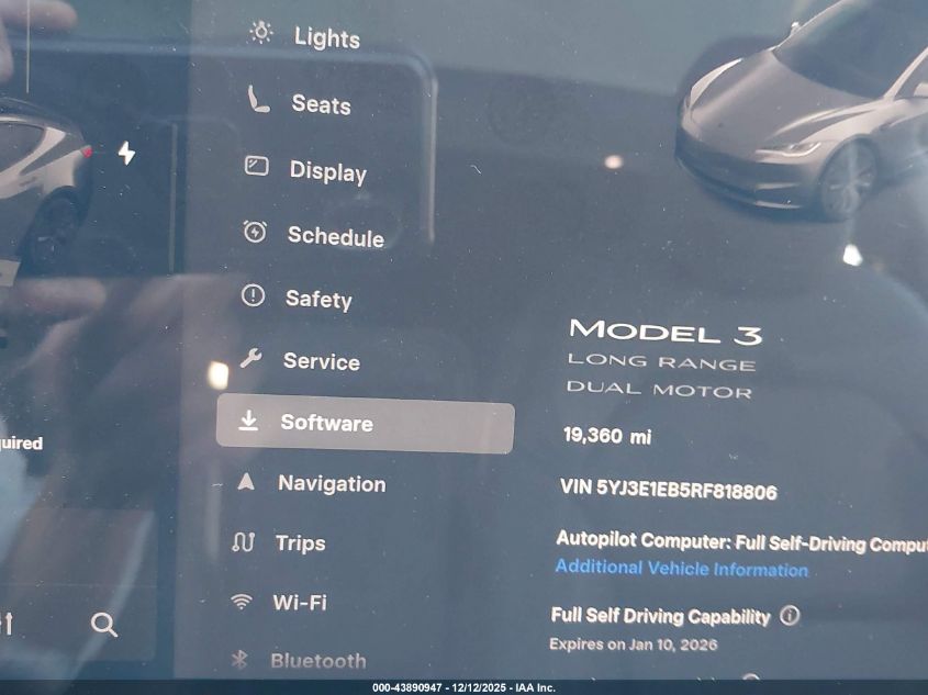 2024 Tesla Model 3 Long Range Dual Motor All-Wheel Drive VIN: 5YJ3E1EB5RF818806 Lot: 43890947