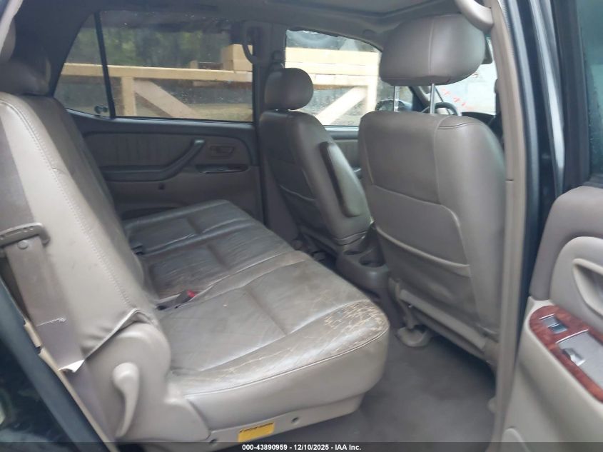 2002 Toyota Sequoia Limited V8 VIN: 5TDZT38A12S136389 Lot: 43890959