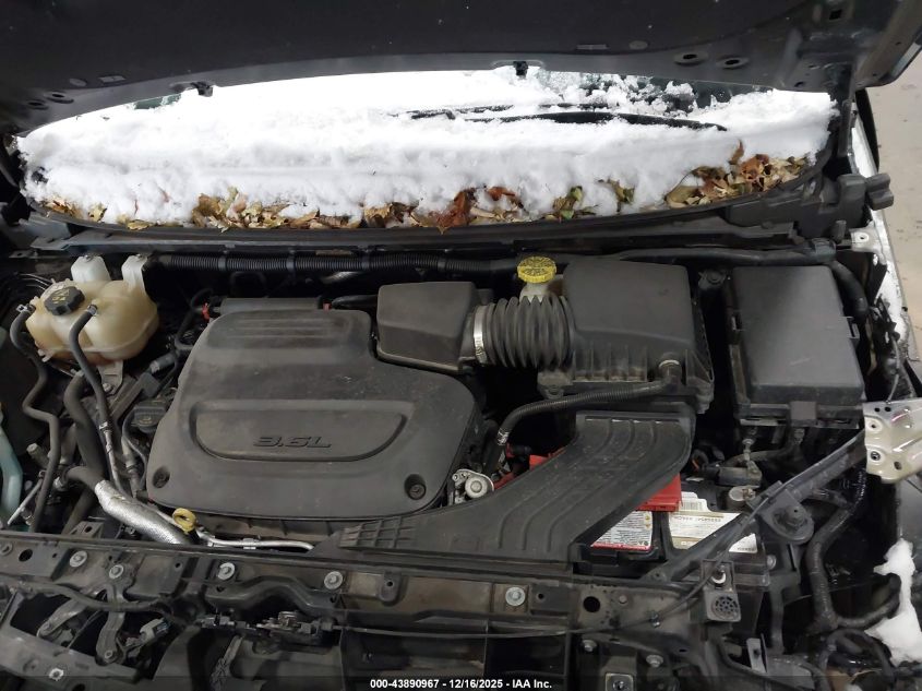 2019 Chrysler Pacifica Touring L VIN: 2C4RC1BG9KR704737 Lot: 43890967