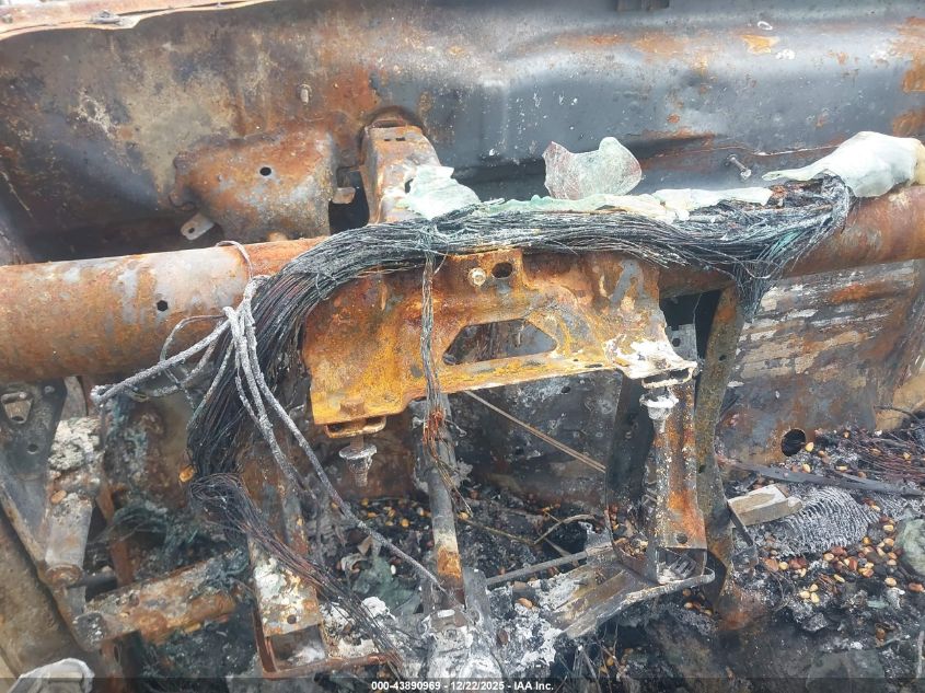 2024 GMC Sierra 1500 4Wd Short Box Pro VIN: 1GTUUAED0RZ192911 Lot: 43890969