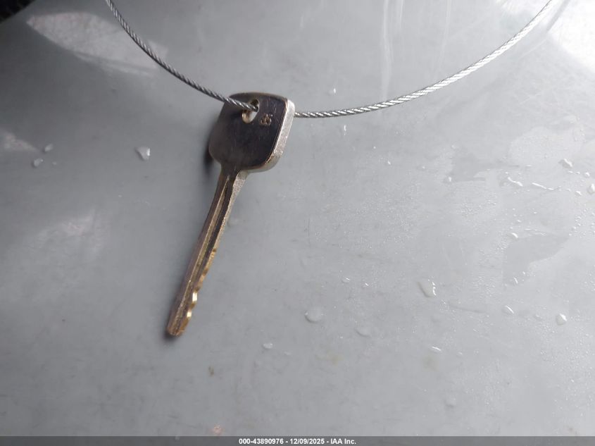 1997 Toyota Rav4 VIN: JT3GP10V4V0013728 Lot: 43890976