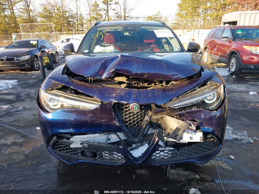 2021 Alfa Romeo Stelvio Ti Awd VIN: ZASPAKBN8M7D18744 Lot: 43891112