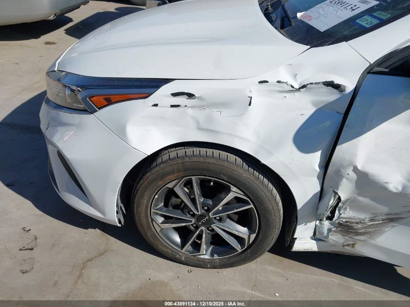 2024 Kia Forte Lxs VIN: 3KPF24AD1RE765154 Lot: 43891134