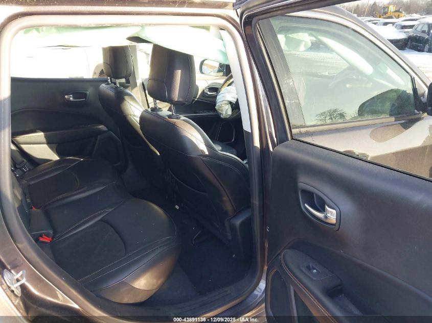 2019 Jeep Compass Latitude Fwd VIN: 3C4NJCBB7KT726608 Lot: 43891136