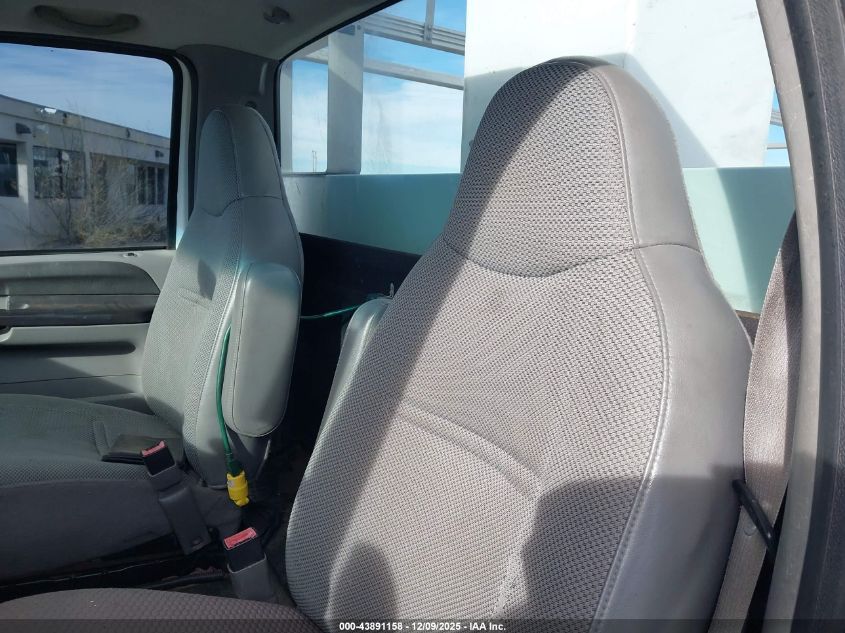 2006 Ford F-450 Chassis Xl/Xlt VIN: 1FDXF47Y46EC53801 Lot: 43891158